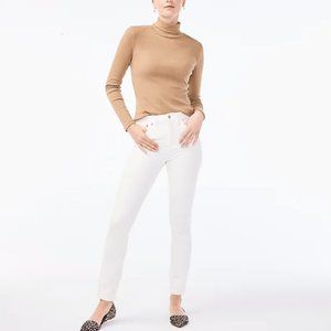 10" highest-rise skinny jean in white denim